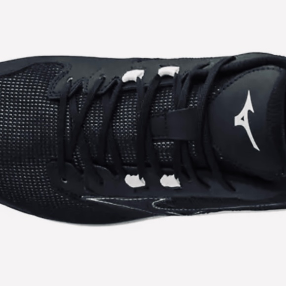 Mizuno Women’s Size 12 Dominant All-Surface Turf Softball Shoes - Picture 6 of 6